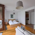 Hub 华沙