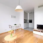 Hub 4* 华沙
